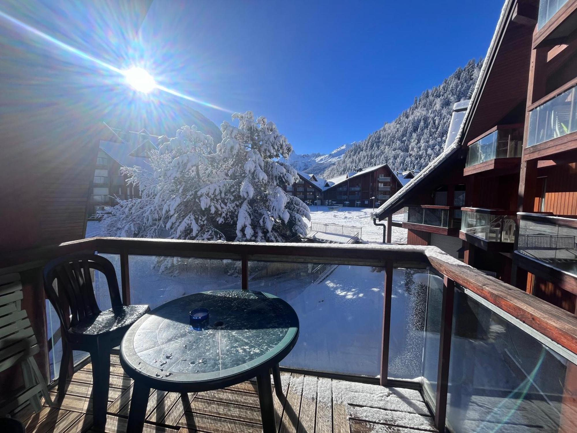 شقة Aux Pieds Des Pistes En Plein Soleil لي كونتامين مونتجوا المظهر الخارجي الصورة